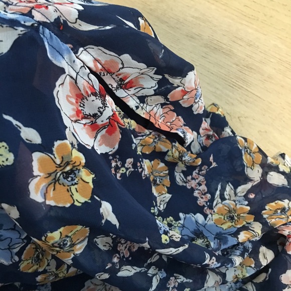 Sara Michelle blouse - Picture 5 of 5